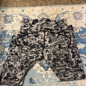 lululemon athletica size 6 workout leggings